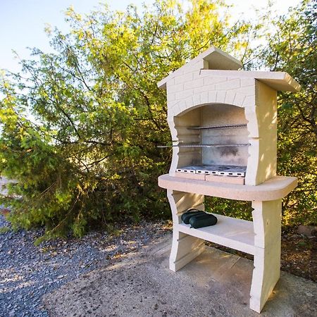 Les Villas De Perret Joyeuse Eksteriør billede