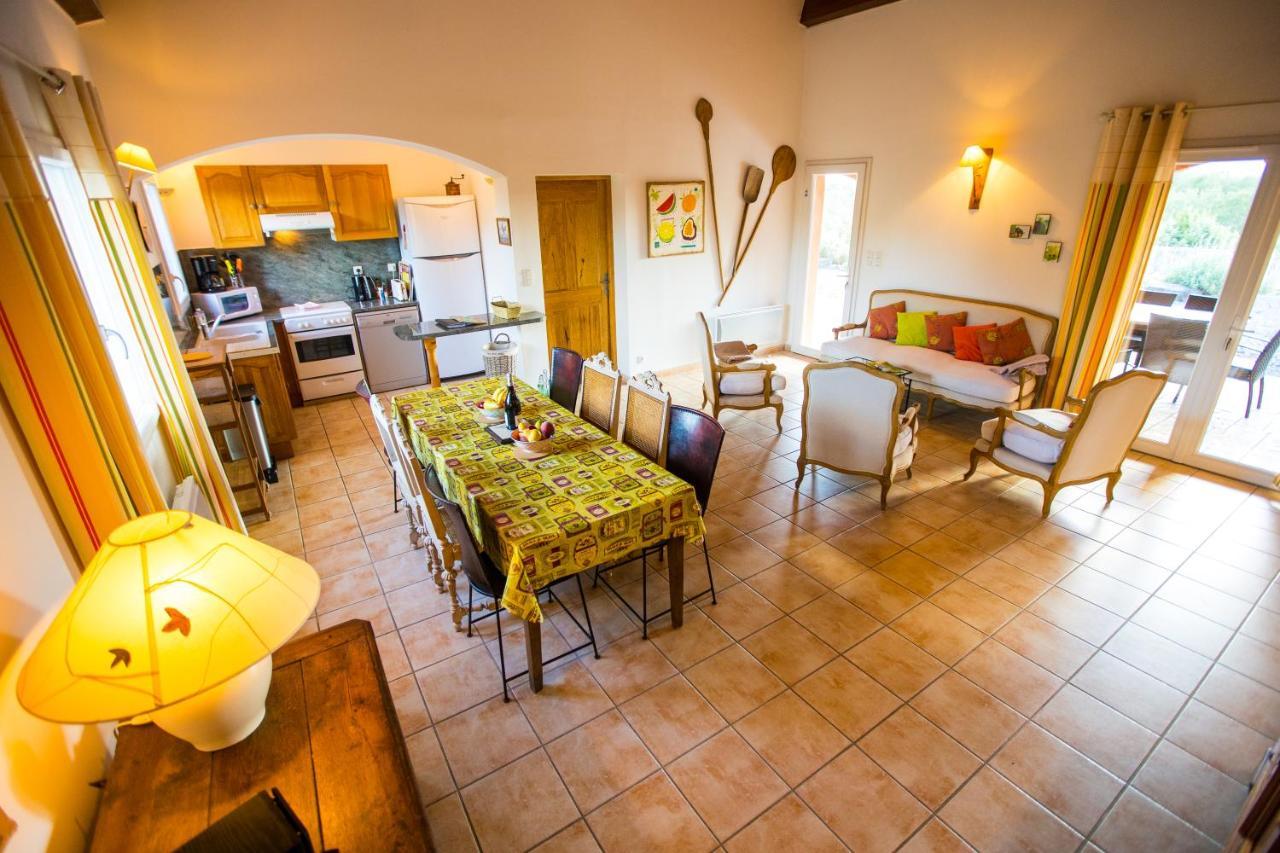 Les Villas De Perret Joyeuse Eksteriør billede